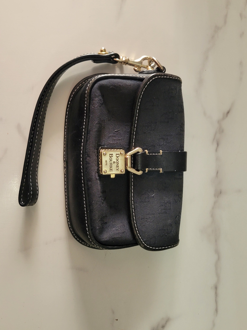 Dooney & Bourke Black Wristlet Clutch